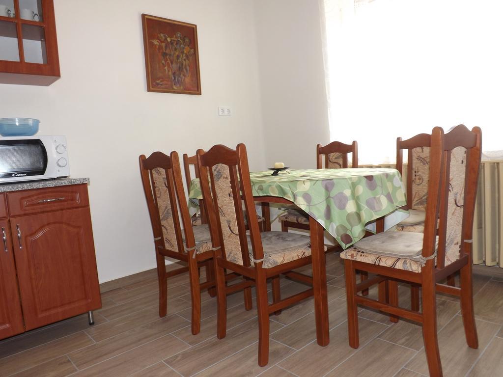דירות Sárvár Fagyoengy חדר תמונה